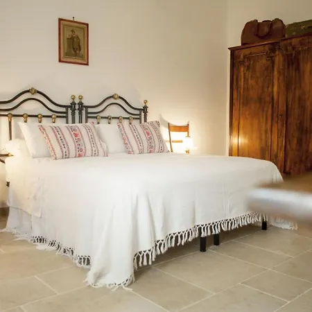 Il Trullo Bianco A Masseria Santalachicca Masseria Orimini Exterior photo